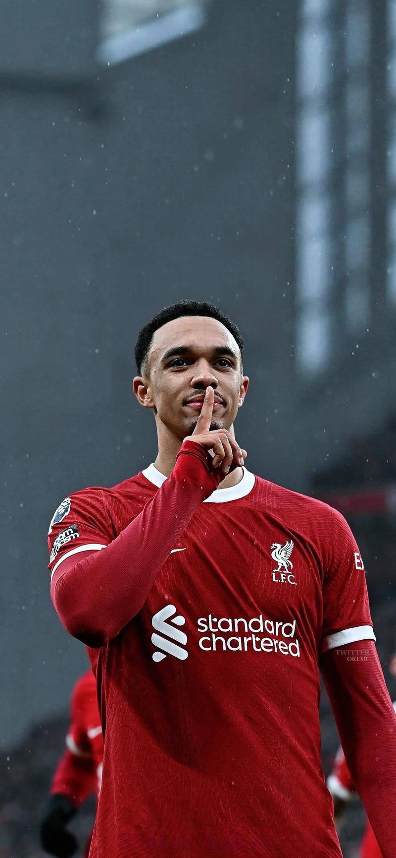 利物浦提前放人条件:阿诺德放弃6月份薪水 利物浦提前放人条件:阿诺德放弃6月份薪水